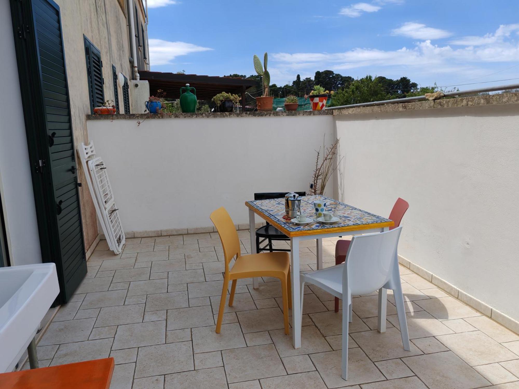 Versante Est Casamassella Esterno foto